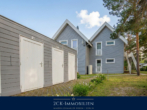Abstellraum! - 2 Zimmer Premium Ferienwohnung in Glowe, strandnah, zwei Balkone, Sauna, Kamin, inkl. Stellplatz!