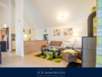 Wohnbereich17 015 - 2 Zimmer Premium Ferienwohnung in Glowe, strandnah, zwei Balkone, Sauna, Kamin, inkl. Stellplatz!