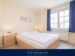 Schlafzimmer II