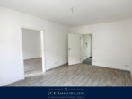 Wohnzimmer - Citynahe 2 Zimmerwohnung: attraktiv und bezugsfrei!