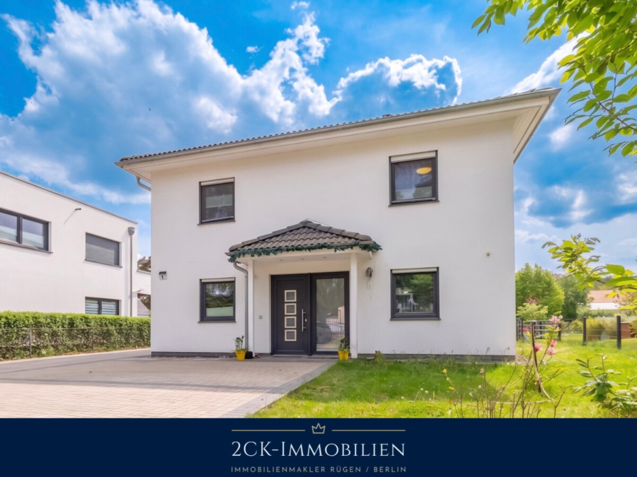 Zukunftssicher Wohnen: Modernes Einfamilienhaus mit Erdwärme, Fußbodenheizung & großer Garage!, 14554 Seddiner See, Einfamilienhaus