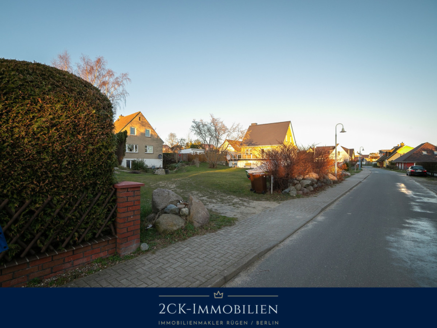 besfetigte Straße