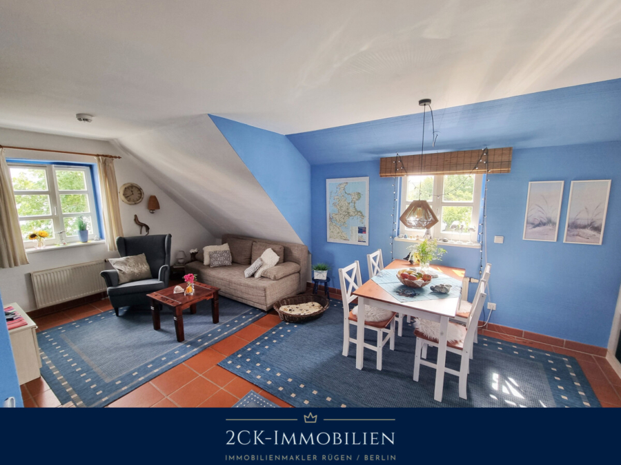 Ferienidyll auf Rügen: sehr gemütlich eingerichtete 2 Zimmer Ferienwohnung am Bakenberg in Dranske, 18556 Dranske / Bakenberg, Dachgeschosswohnung