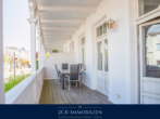 großer Balkon - stilvoll und zentral: 3-Zimmer-Ferienwohnung im Hochparterre, 88 m², großer Balkon, Stellplatz inkl.