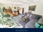 Wohnzimmer mit Essplatz - Haus statt Wohnung: Ihr neuer 1. oder 2. Wohnsitz mit viel Platz und Carport im Ostseebad Göhren!