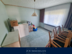 Schlafzimmer I - Wenn die Schwiermutter mit muss! Zweifamilienhaus mit Garage und großem Grundstück in Lichtenrade!