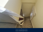 Treppenhaus - Wenn die Schwiermutter mit muss! Zweifamilienhaus mit Garage und großem Grundstück in Lichtenrade!