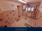 Waschraum, Badezimmer III - Wenn die Schwiermutter mit muss! Zweifamilienhaus mit Garage und großem Grundstück in Lichtenrade!