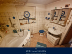 Badezimmer IV - Wenn die Schwiermutter mit muss! Zweifamilienhaus mit Garage und großem Grundstück in Lichtenrade!