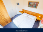 mit Kleiderschrank - 2 Zimmer Ferienwohnung in Strandnähe, mit Terrasse, Boddenblick und Stellplatz, Ostseebad Mönchgut!