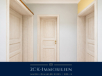 Groß (16 Treppenhaus 1OG)
