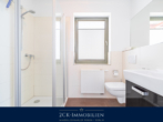 Badezimmer, tagesbelichtet - Schönste Wohnung auf dem Mönchgut? Entscheiden Sie! Meerblick, 75m², 3 Zimmer, Sonnenterrasse!