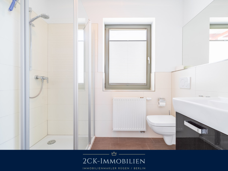 Badezimmer, tagesbelichtet