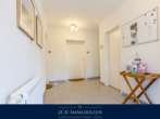 Hausflur - vier Sterne, zwei Zimmer: Ferienwohnung in traumhafter Lage und Top Rendite im Ostseebad Mönchgut!