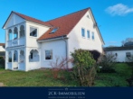 Einfamilienhaus: Dachgeschosswohnung +Einlieger- +Ferienwohnung im Ostseebad Thiessow am Meer! - Außenansicht Thiessow
