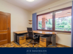 Arbeitszimmer
