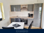 Exklusiv ausgestattete 2 Zimmer Eigentumswohnung in Peenemünde mit Süd-Balkon und Peeneblick! - Küche mit Essplatz