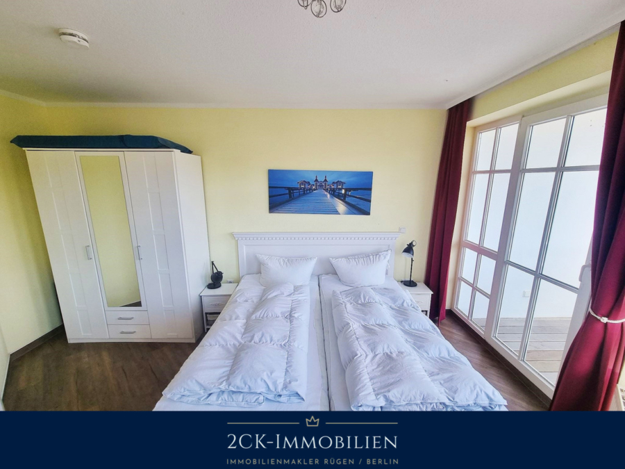 Seepark Sellin Schlafzimmer mit Loggia