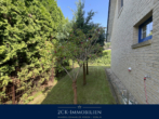 Baruth Eichengrund 12 (13) - Das kleine Schloß mit 5 Zimmern, 2 Bäder, Swimmingpool, Teich, Carport, 620 m² gepflegter Garten!