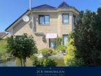 Baruth Eichengrund 12 (4) - Das kleine Schloß mit 5 Zimmern, 2 Bäder, Swimmingpool, Teich, Carport, 620 m² gepflegter Garten!