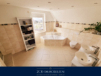 sehr großes badezimmer - 125m² DHH im Ostseebad Baabe, 5 Zimmer, Top-Ausstattung, zwei Bäder, Kamin! Seeblick inklusive!