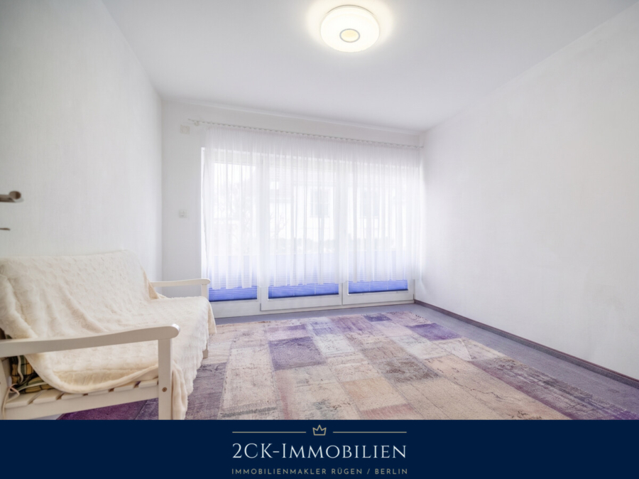 Schlafzimmer II EG