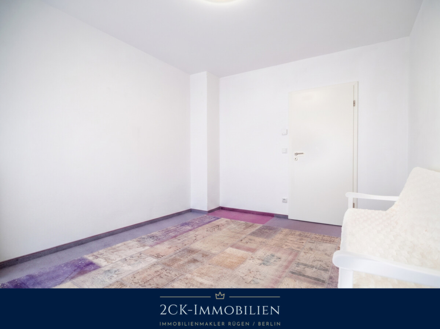 Schlafzimmer II EG