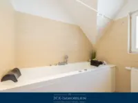 Whirlpool-Badewanne