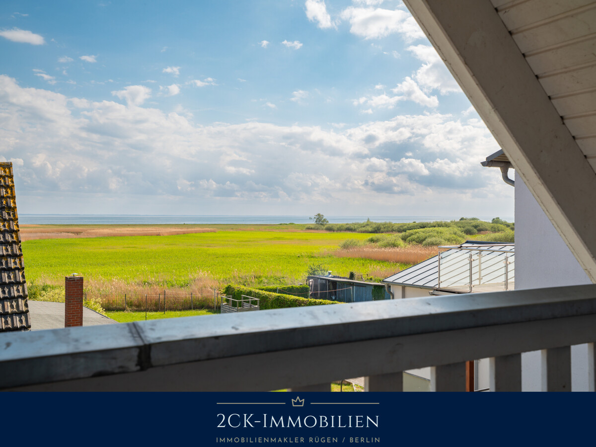 und freien Boddenblick