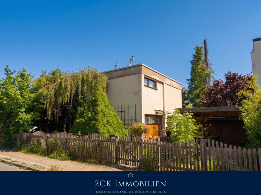 Der Zauberwürfel am Wannsee, 14109 Berlin (Bezirk Steglitz-Zehlendorf), Einfamilienhaus