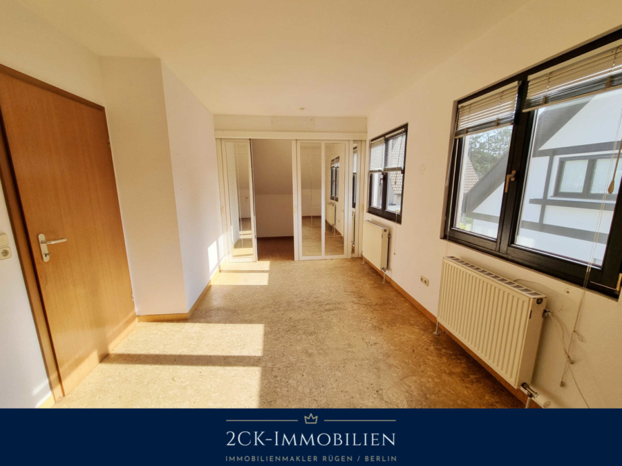 Schlafzimmer II mit Ankleide