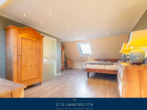 Schlafzimmer OG - Saniertes Doppelhaus mit Einliegerwohnung in Zudar, gehobene Ausstattung, vollständig möbliert!