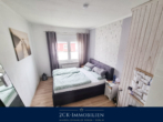 Schlafzimmer EG - Ihr Traumhaus in Blankenfelde: Modern, großzügig, mit Pool, Garage & viel Platz für die Familie!
