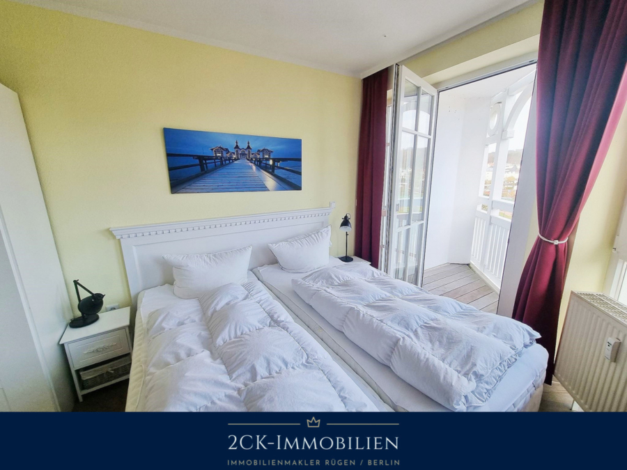 Seepark Sellin Schlafzimmer mit Loggia