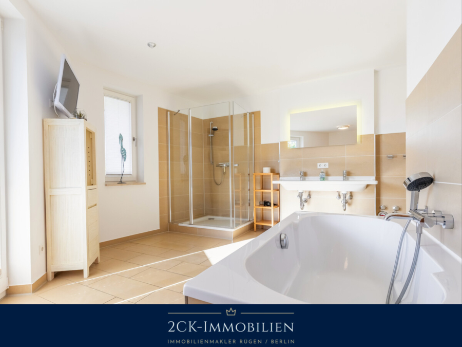 mit Badewanne