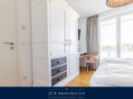 Schlafzimmer I - Binzer Luxus Penthouse 129 m², 360° Terrasse, Sauna, Kamin, Meerblick, Strandpromenade, Stellplatz!