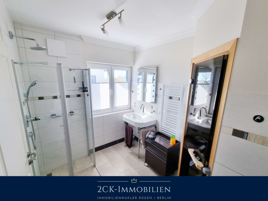 Dusche und Sauna
