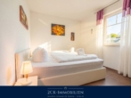 Schlafzimmer - Voll möblierte, strandnahe 2-Zimmer-Ferienwohnung am Deich – Ostseebad Mönchgut, OT Thiessow!