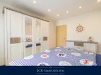 Schlafzimmer III