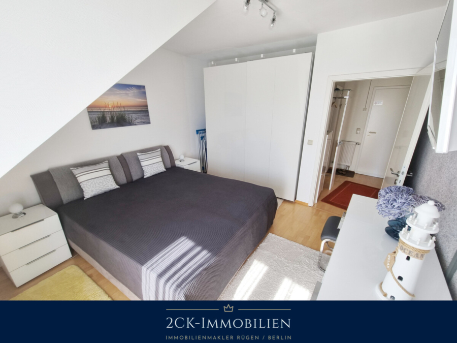 und Einbauschrank