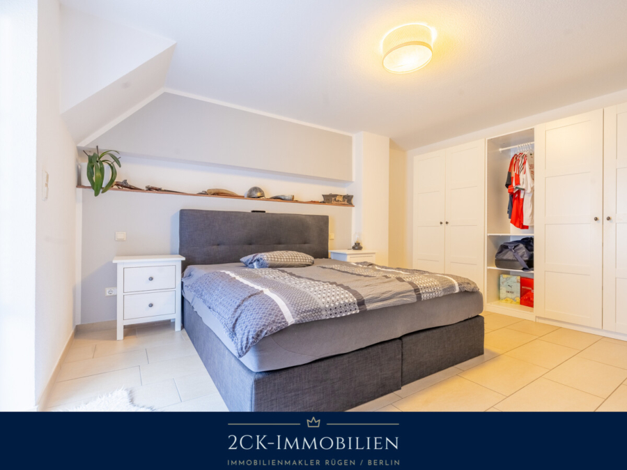 Schlafzimmer II