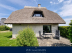 Süd-West Terrasse - Reetferienhaus für Erholungssuchende, direkt an der Küste, Idylle, Ruhe, nur 550 m zum Ostseestrand!