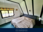 Eletrnschlafzimmer - Reetferienhaus für Erholungssuchende, direkt an der Küste, Idylle, Ruhe, nur 550 m zum Ostseestrand!