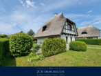 Seitenansicht - Reetferienhaus für Erholungssuchende, direkt an der Küste, Idylle, Ruhe, nur 550 m zum Ostseestrand!