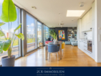 Überblick Essbereich und Küche - Hier werden (Wohn)Träume wahr: Penthouse, 360°Terrasse, 2 Bäder, 2 Stellplätze im Herzen Berlins!