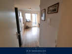 1. Blick in das Apartment - nur 700m zum Südstrand: Top-Apartment mit 36 m² Sonnenterrasse im Ostseebad Sellin! Stellplatz inkl!
