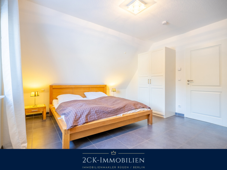 Schlafzimmer II