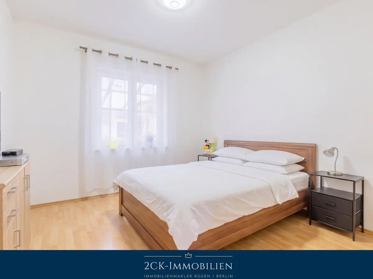 Schlafzimmer OG II
