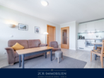 Wohnbereich - Meerblick ohne Umwege: 2 Zimmer Ferienwohnung im Ostseebad Göhren, Stellplatz inklusive!