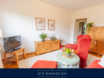 oder Kinderzimmer - Einfamilienhaus auf zwei Ebenen mit großem, pflegeleichten Garten, Wintergarten, Terrasse, Garage!
